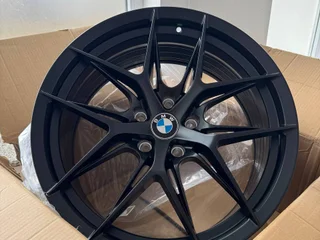 Диски BMW R19 новые комплект 4 шт