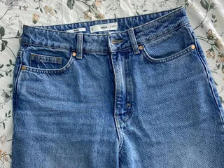 Джинсы женские Mango
