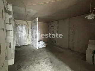 Продам чёрный каркас (2+1) вблизи нового бульвара