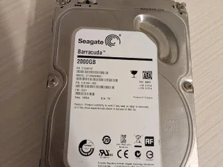 Жесткий диск Seagate 2TB