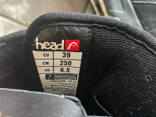 сноубордические ботинки Head Rodeo. Размер 39. Состояние хорошее. Готовы к катальному сезону. Причина продажи: стали малы дочери- подростку.