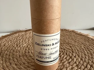 Новые духи, покупала в Deo Shop. Не использовались.