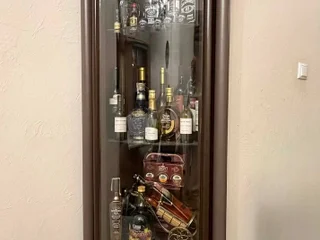 Медицинский шкаф, холодильник