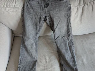 Джинсы Reserved и OVS