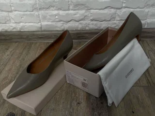 Туфли 12 storeez на скошенном каблуке