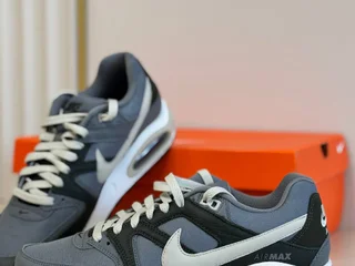 Кроссовки Nike Air Max