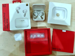 Наушники OnePlus Buds Pro 2