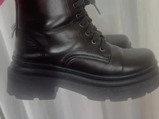 👢Ботинки из чистой кожи , с утеплением внутри.
