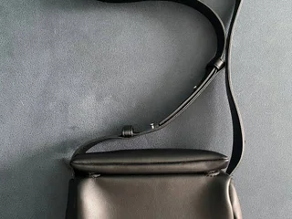 Сумка cross-body ZARA