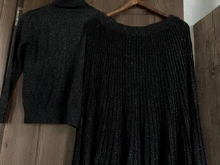Черная юбка и лонгслив