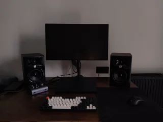 Кронштейн для монитора H100
