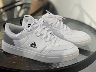 Кроссовки Adidas