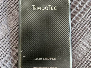Портативный ЦАП TempoTec Sonata iDSD Plus