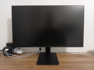 Монитор LG 24 дюйма