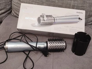 фен-щетку Babyliss AS773E Hydro-fusion Air Style