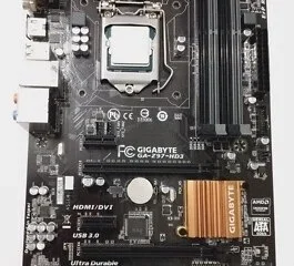 Комплект: материнская плата Gigabyte Z97-HD3 + процессор i5 4690K + оперативная память Kingston Fury 16Gb DDR3