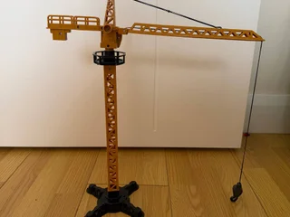 Детский игрушечный башенный кран