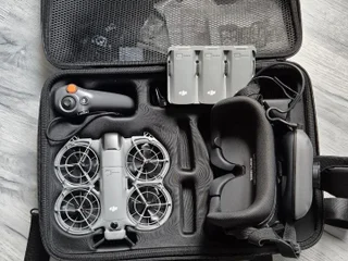 DJI Neo Motion Fly More Combo + дрон на запчасти и кейс
