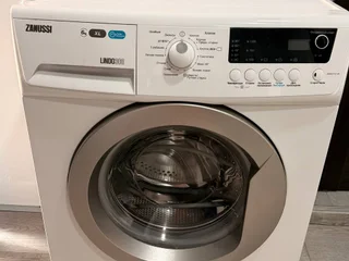 **Стиральная машина Zanussi Lindo**