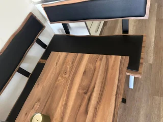Стол со скамейкой