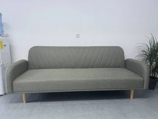 Добрый день! Продаем диван, 3-х местный, JYSK. Состояние отличное. Самовывоз. Ваке.