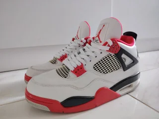 Кроссовки Jordan 4 Retro