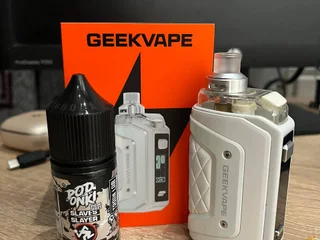 Geekvape Hiro 5 + жижа