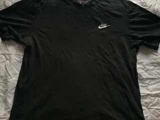 Футболка чёрная Nike