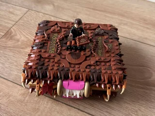 Lego Harry Potter Chomping Monster Book of Monsters 76449