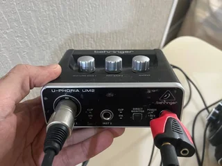Аудиоинтерфейс Behringer U-Phoria