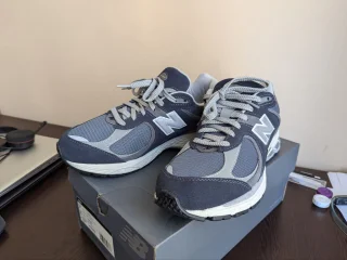 Кроссовки New Balance 2002