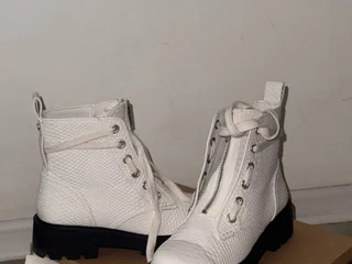 Ботинки UGG W Oakes размер 38