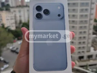 Мобильный телефон Apple