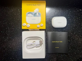 Realme Buds T300