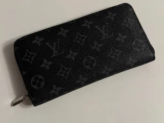 Кошелек-клатч LW