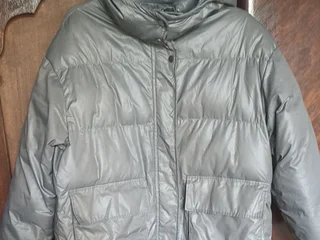 Куртка женская L, 30₾, подходит для беременных