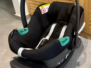 Автокресло Cybex Aton B2 i-Size + база ISOFIX