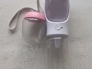 Контейнеры для корма и воды