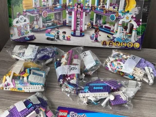 Lego Friends Heartlake City Shopping Mall