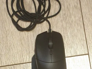 Игровая мышь Razer Basilisk Essential