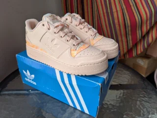 Adidas Forum Bold