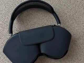 AirPods Max