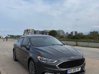 Автомобиль покупал для себя, но в связи с переездом вынужден срочно продать.