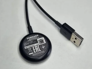 Беспроводная зарядка Samsung EP-OR825