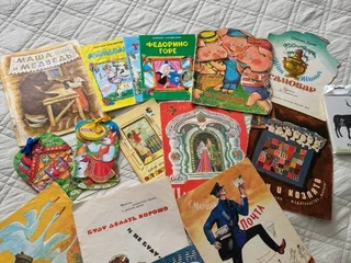 Детские книжки и развивающие карточки пакетом