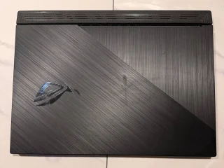 Игровой ноутбук ASUS ROG Strix