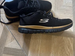 Кроссовки Skechers 35 размер