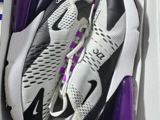Кроссовки Nike Air Max 270