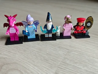 Lego-игрушки по мотивам мультика Шрек.