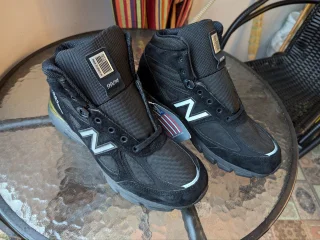 кроссовки New Balance 990v4 Mid